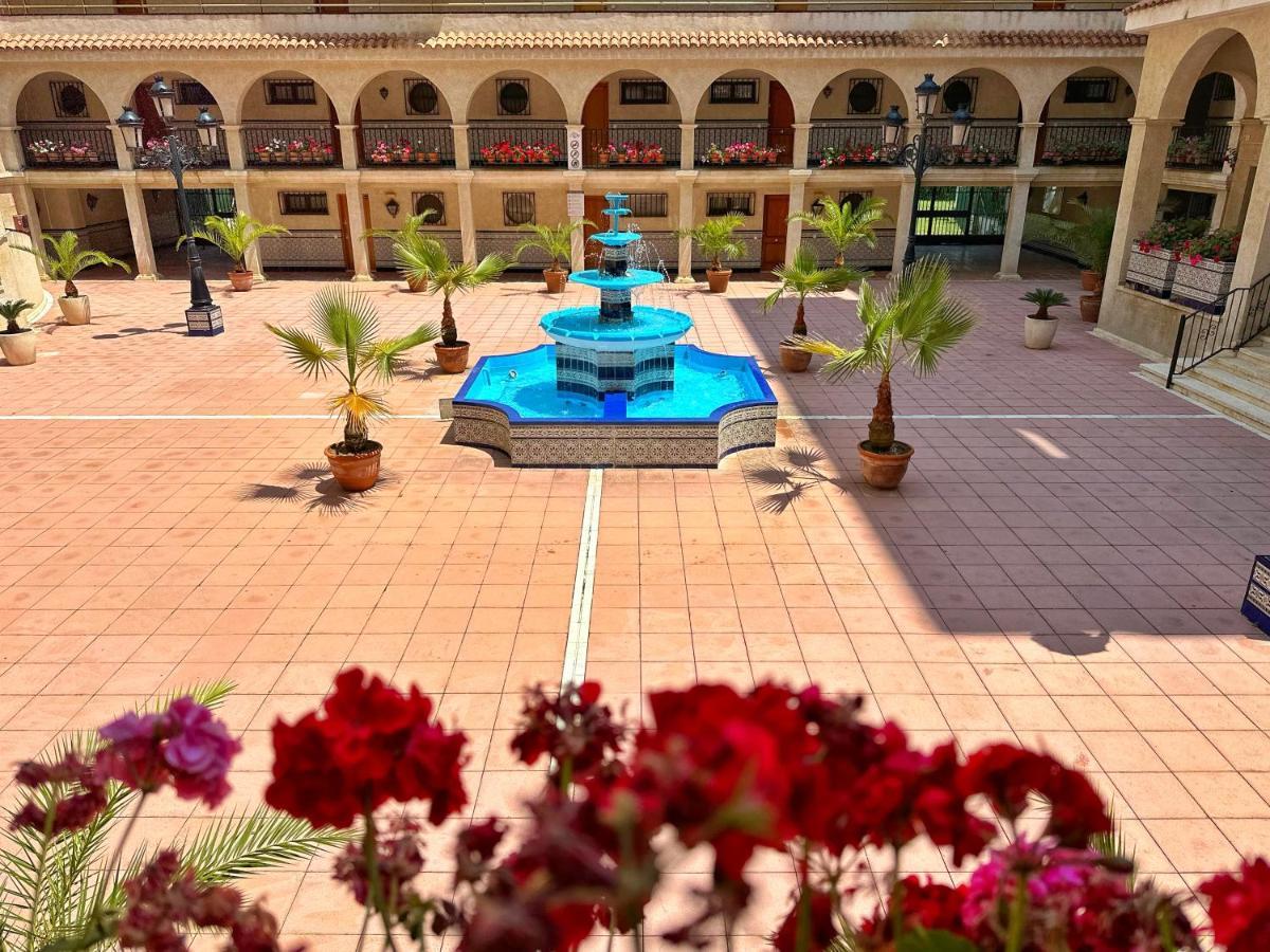 Apartament Domuum Holidays - Cordoba Salou Zewnętrze zdjęcie