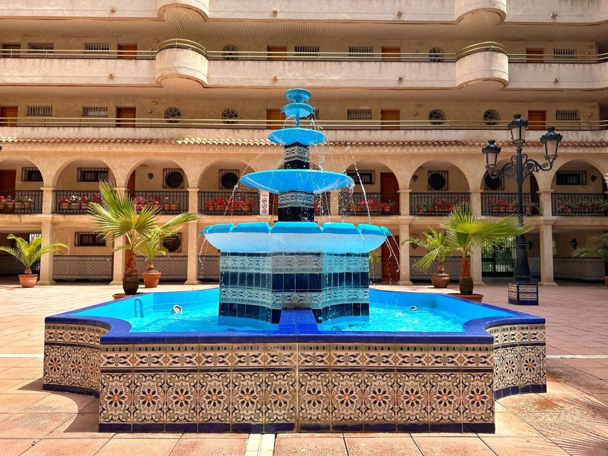 Apartament Domuum Holidays - Cordoba Salou Zewnętrze zdjęcie