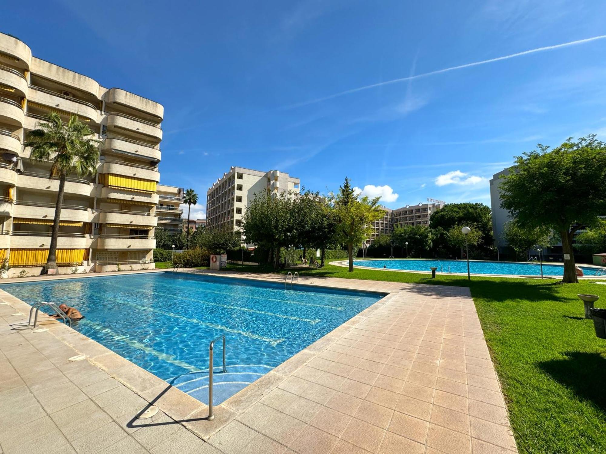 Apartament Domuum Holidays - Cordoba Salou Zewnętrze zdjęcie