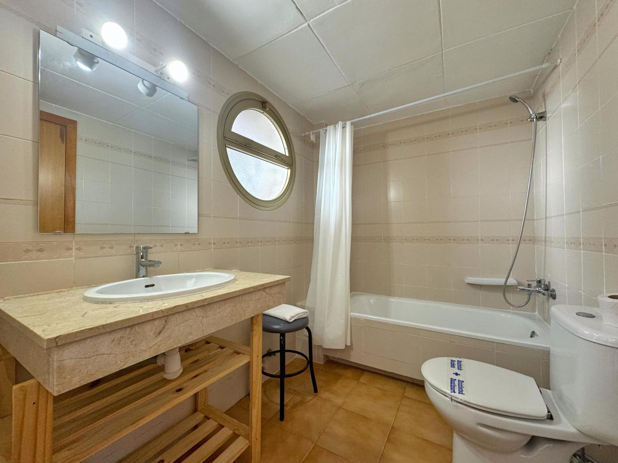 Apartament Domuum Holidays - Cordoba Salou Zewnętrze zdjęcie